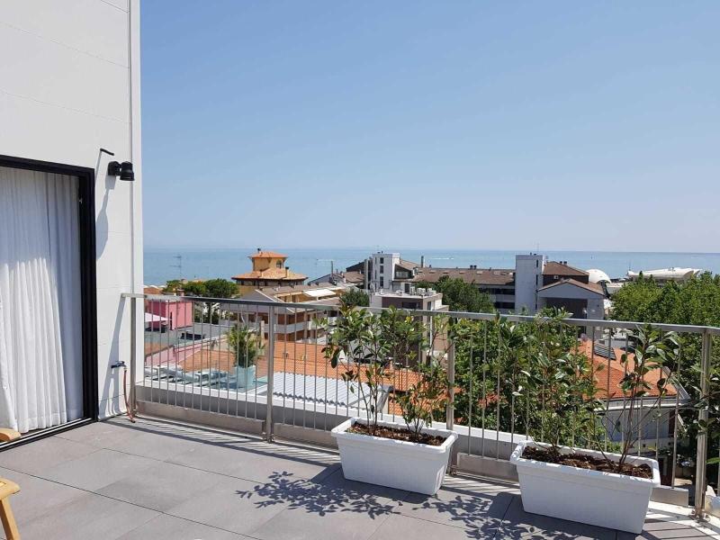 Monaco Suites Hotel Lignano Sabbiadoro Kültér fotó