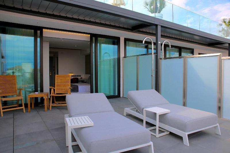 Monaco Suites Hotel Lignano Sabbiadoro Kültér fotó