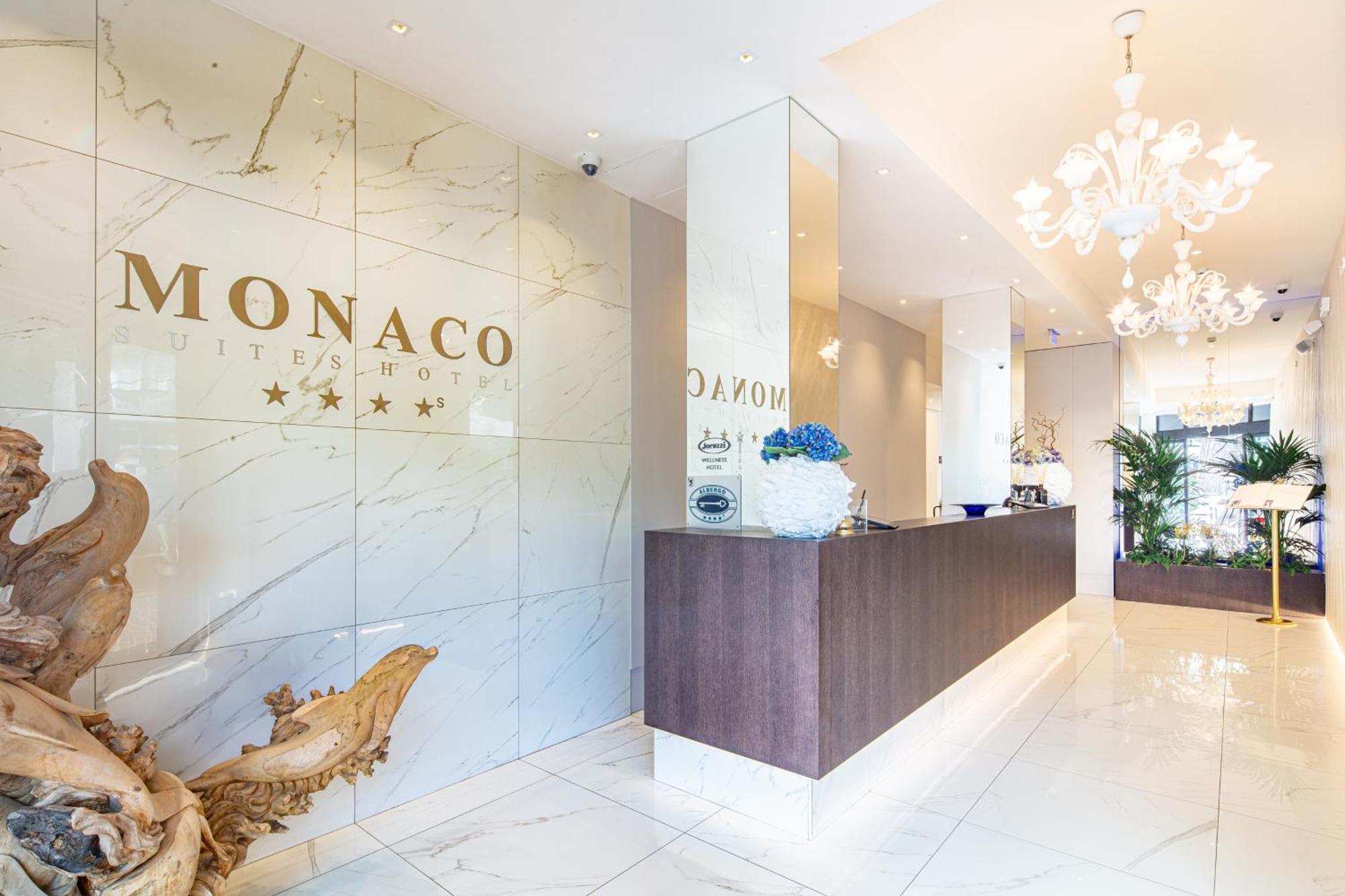 Monaco Suites Hotel Lignano Sabbiadoro Kültér fotó